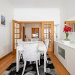 Miramar With Pool By Madeira Apartamento *