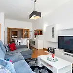 Miramar With Pool By Madeira Apartamento *