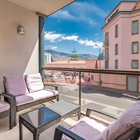 Miramar With Pool By Madeira Apartman *